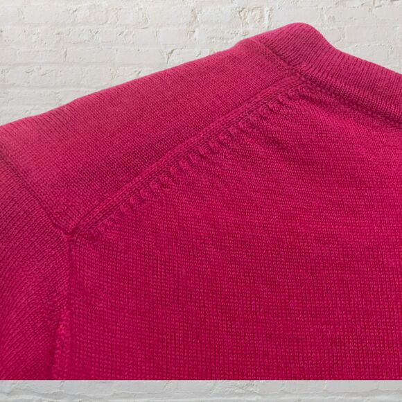 Banana Republic Sweater L 100% Merino Wool V-Neck Long Sleeve Pink Magenta - Picture 7 of 14